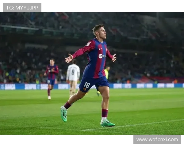 莱万帽子戏法助力巴萨客场3比1击败塞尔塔收获三分 莱万帽子戏法助力巴萨客场3比1击败塞尔塔收获三分